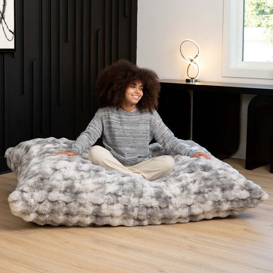 LoungePuff by Raven-Symoné in Phantom Gray Faux Fur