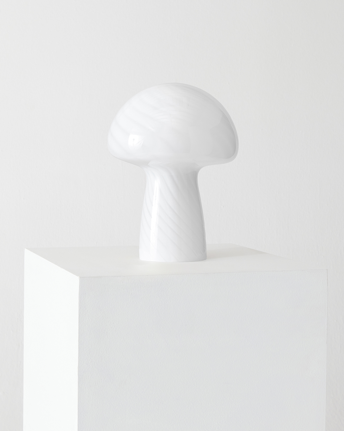 Mushroom Table Lamp off, on a white plinth