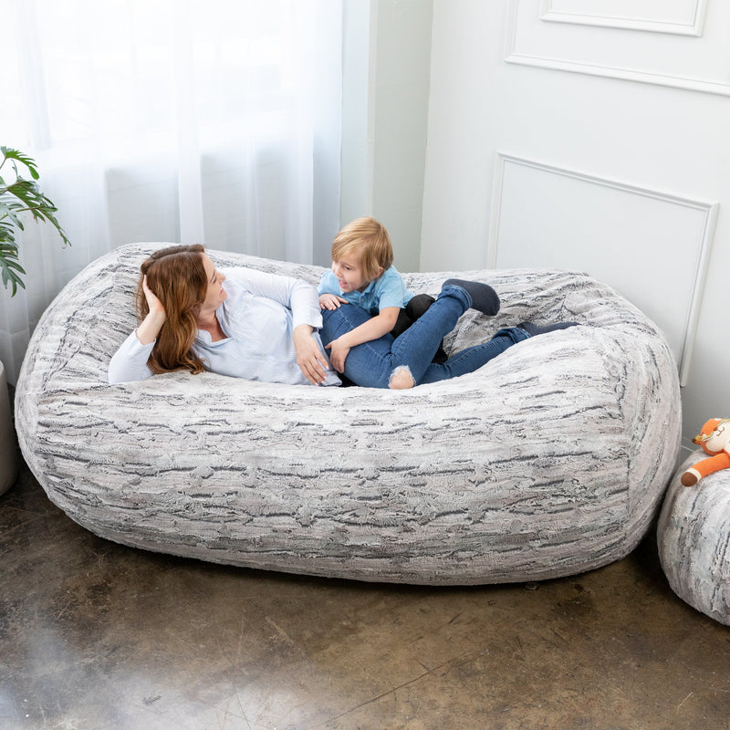 Lounger 7 in Silver Fox Faux Fur