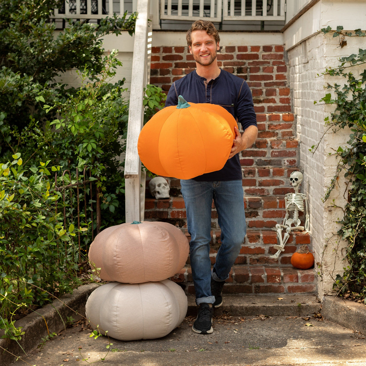Pumpkin Pouf