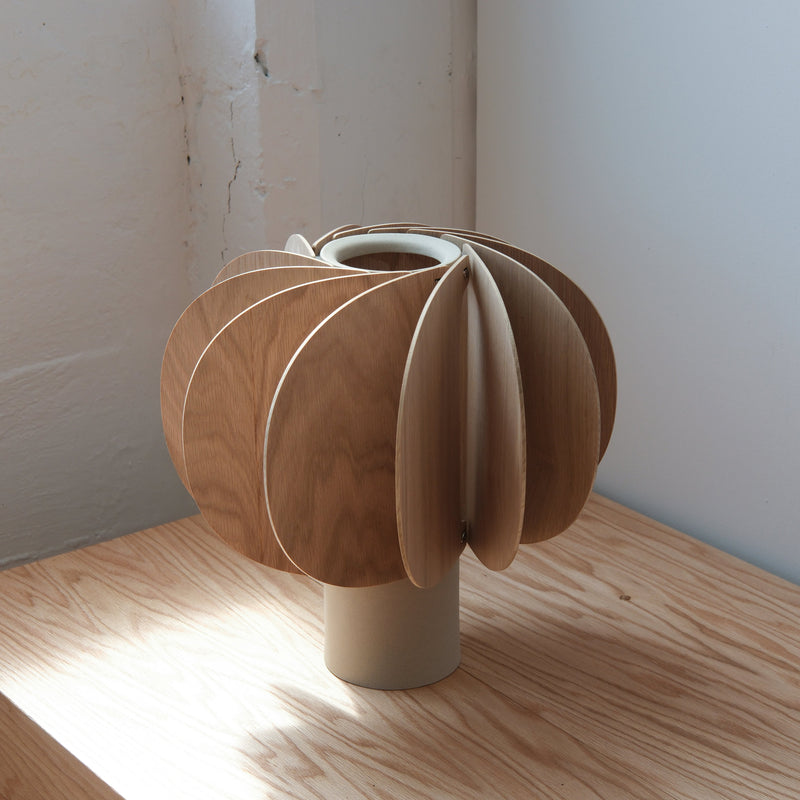 Fin Table Lamp in Dune