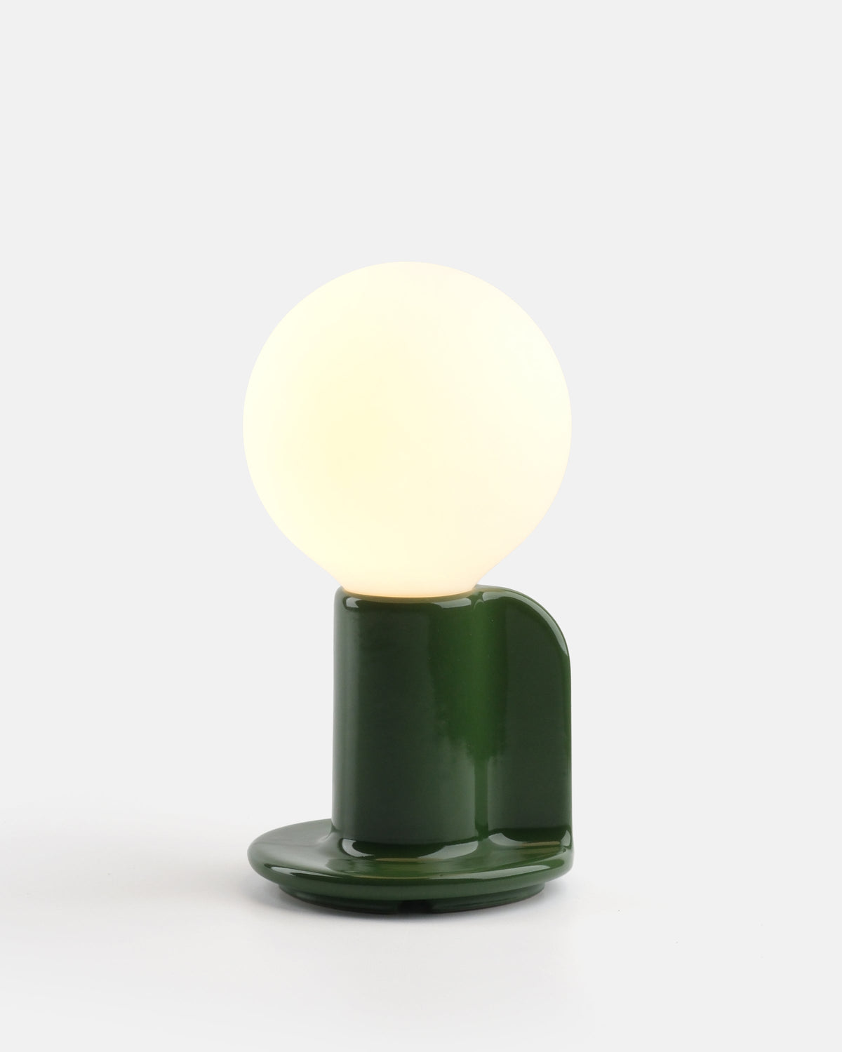 Q Lamp in green stoneware with a globe bulb