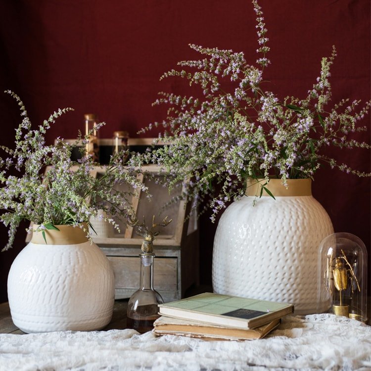White Glazed Ceramic Vases with dried flowers