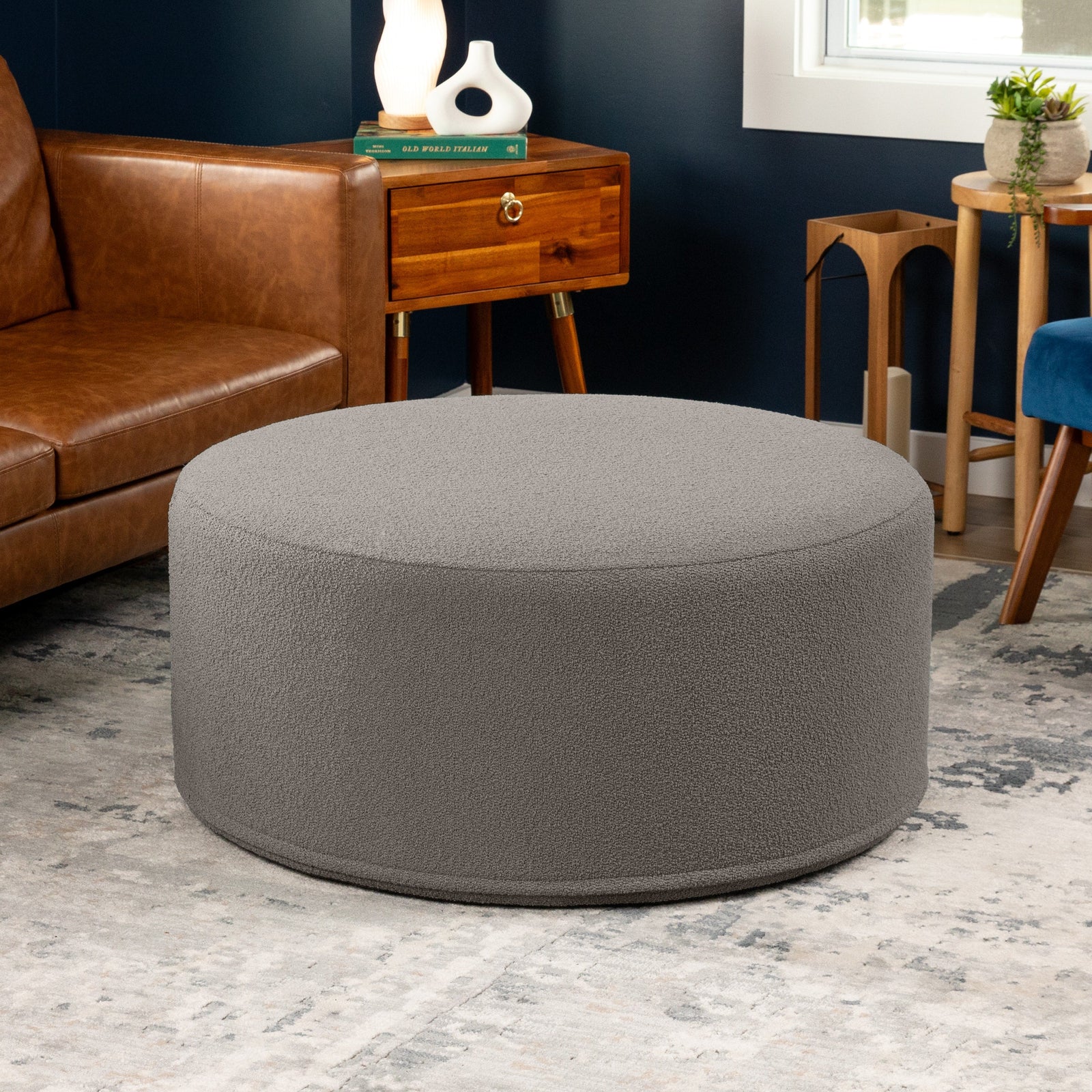 Candler 3 in Dark Gray Boucle
