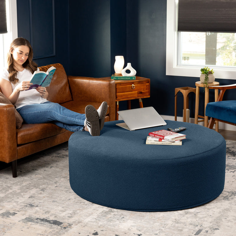 Candler 4 in Navy Boucle