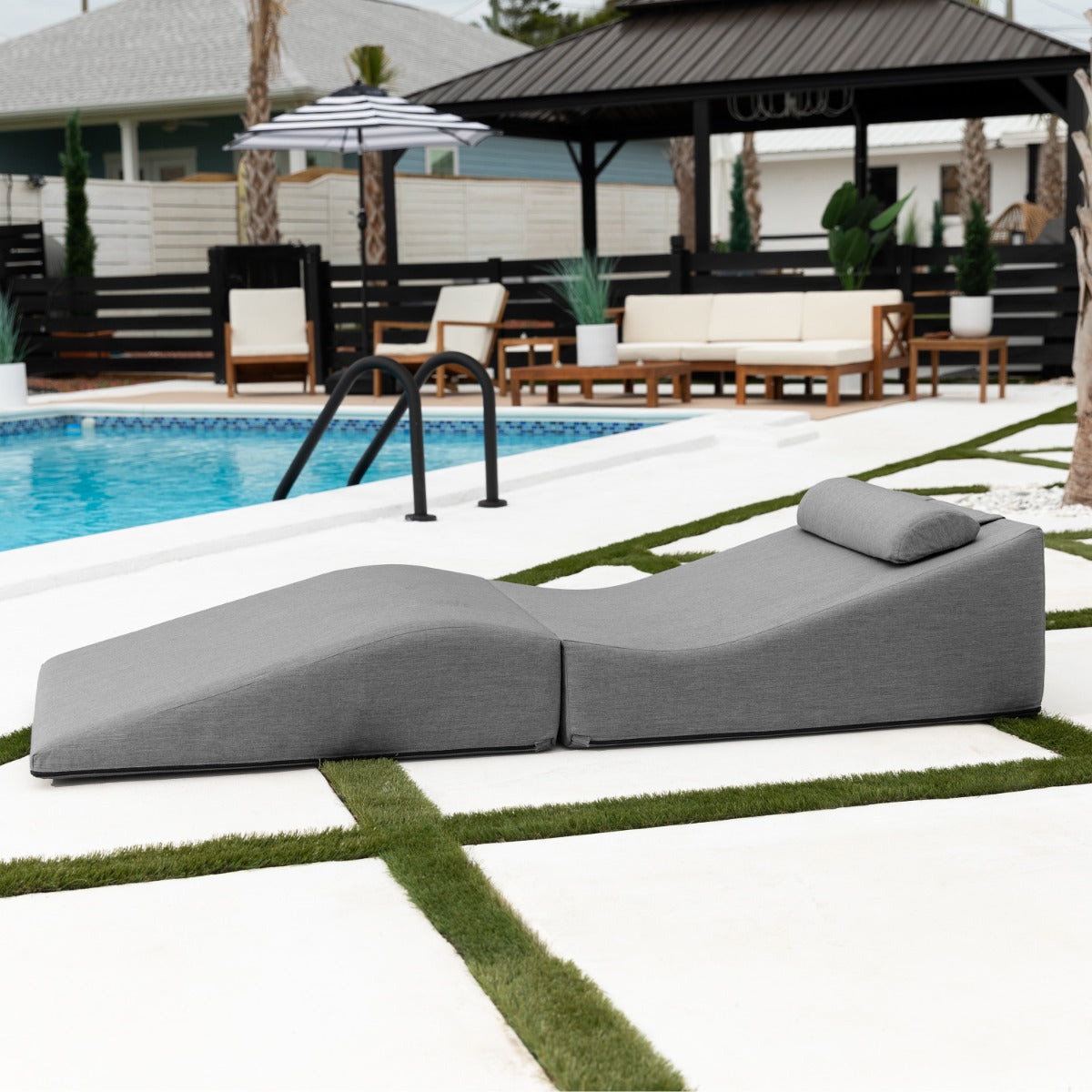 Clermont Lounger in Slate