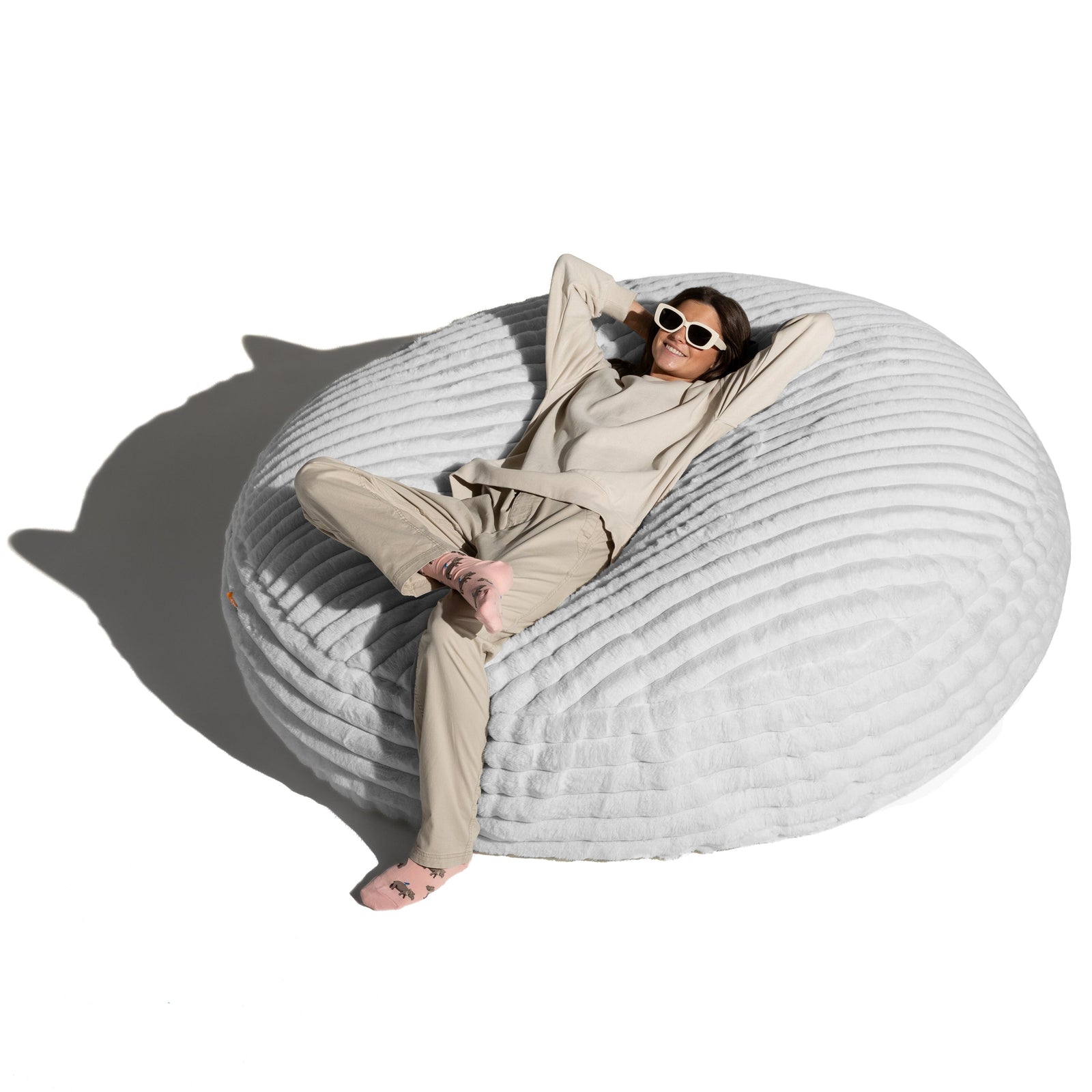Cocoon 6 bean bag chair in Striped Gray Faux Fur