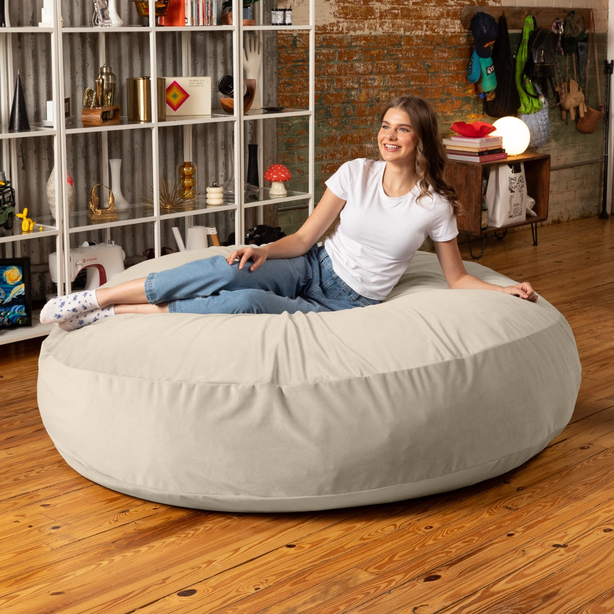 Cocoon 6 bean bag chair in Cream Lush Velvet