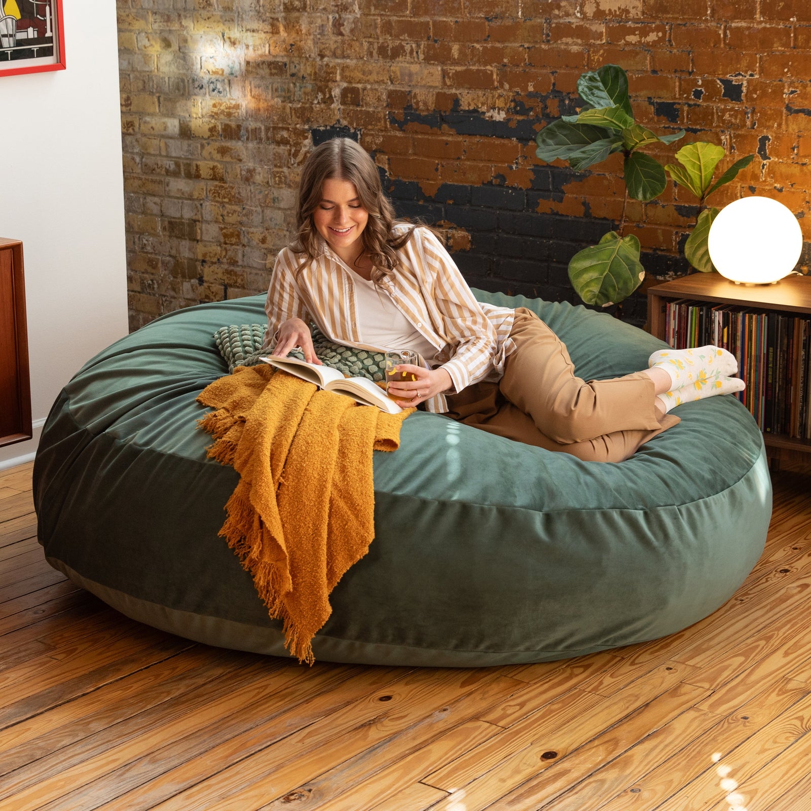 Cocoon 6 bean bag chair in Green Lush Velvet