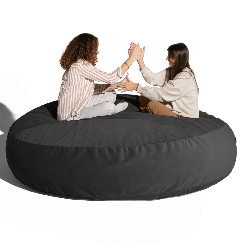 Cocoon 7 in Black Lush Velvet