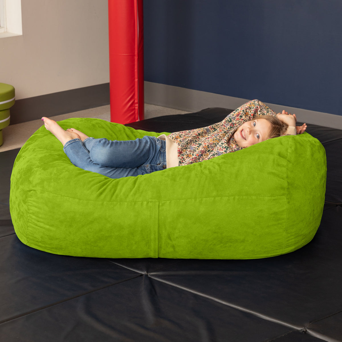 Lounger 4 in Lime Microsuede
