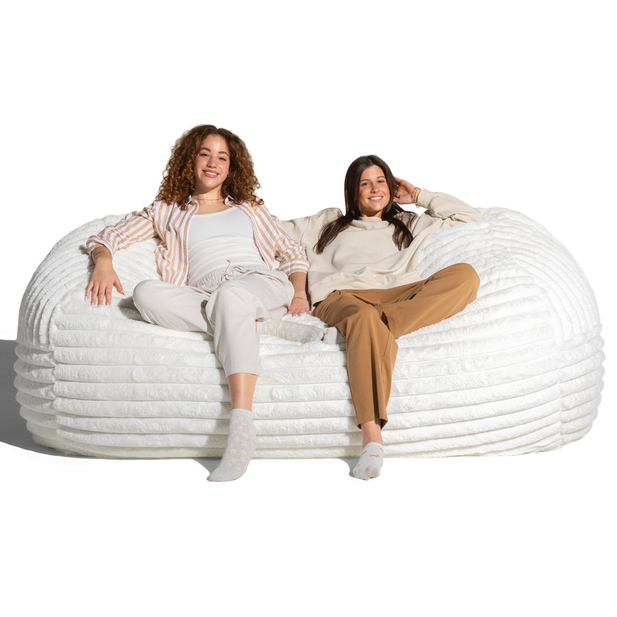 Lounger 7 in Striped White Faux Fur