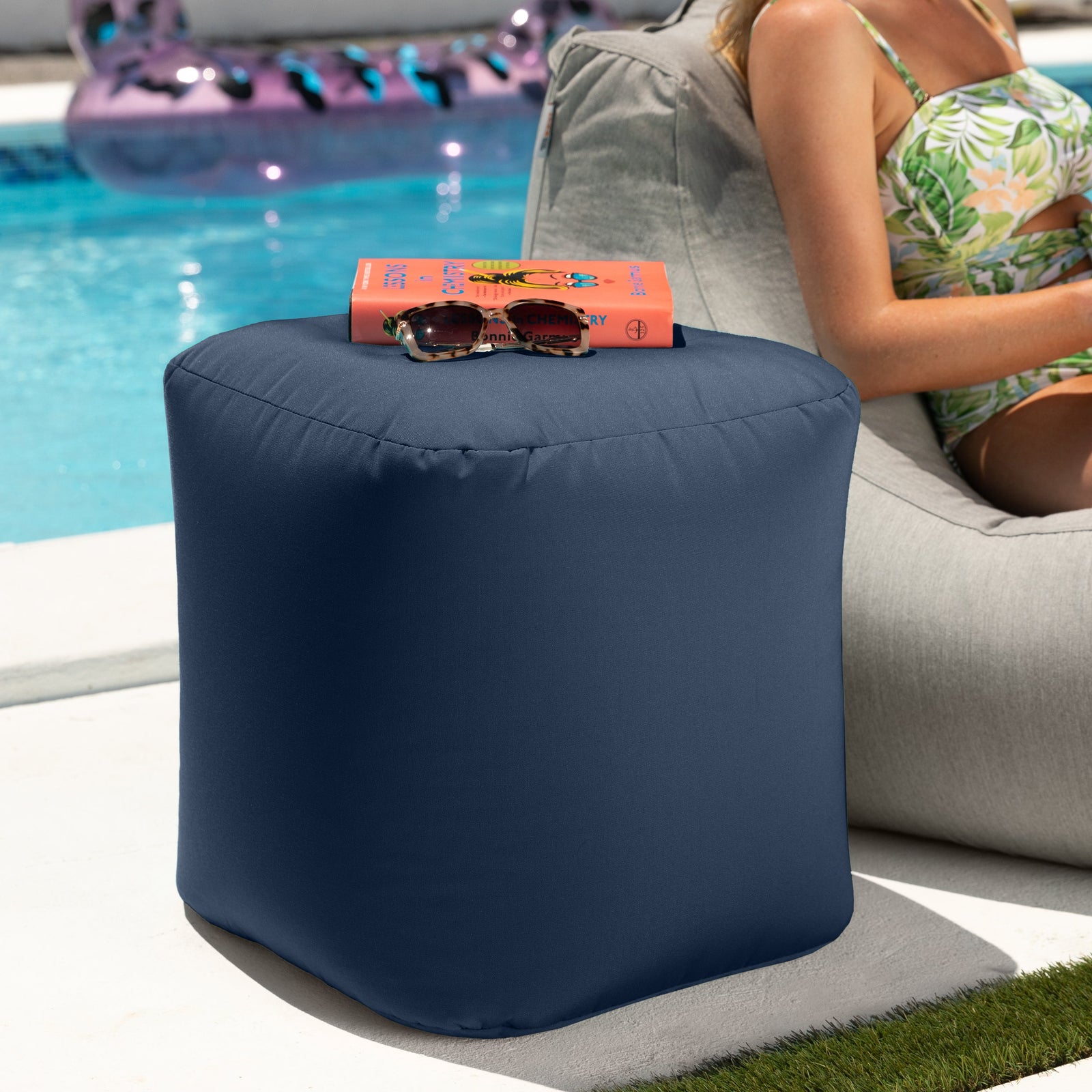 Luckie Outdoor in Navy Sunbrella