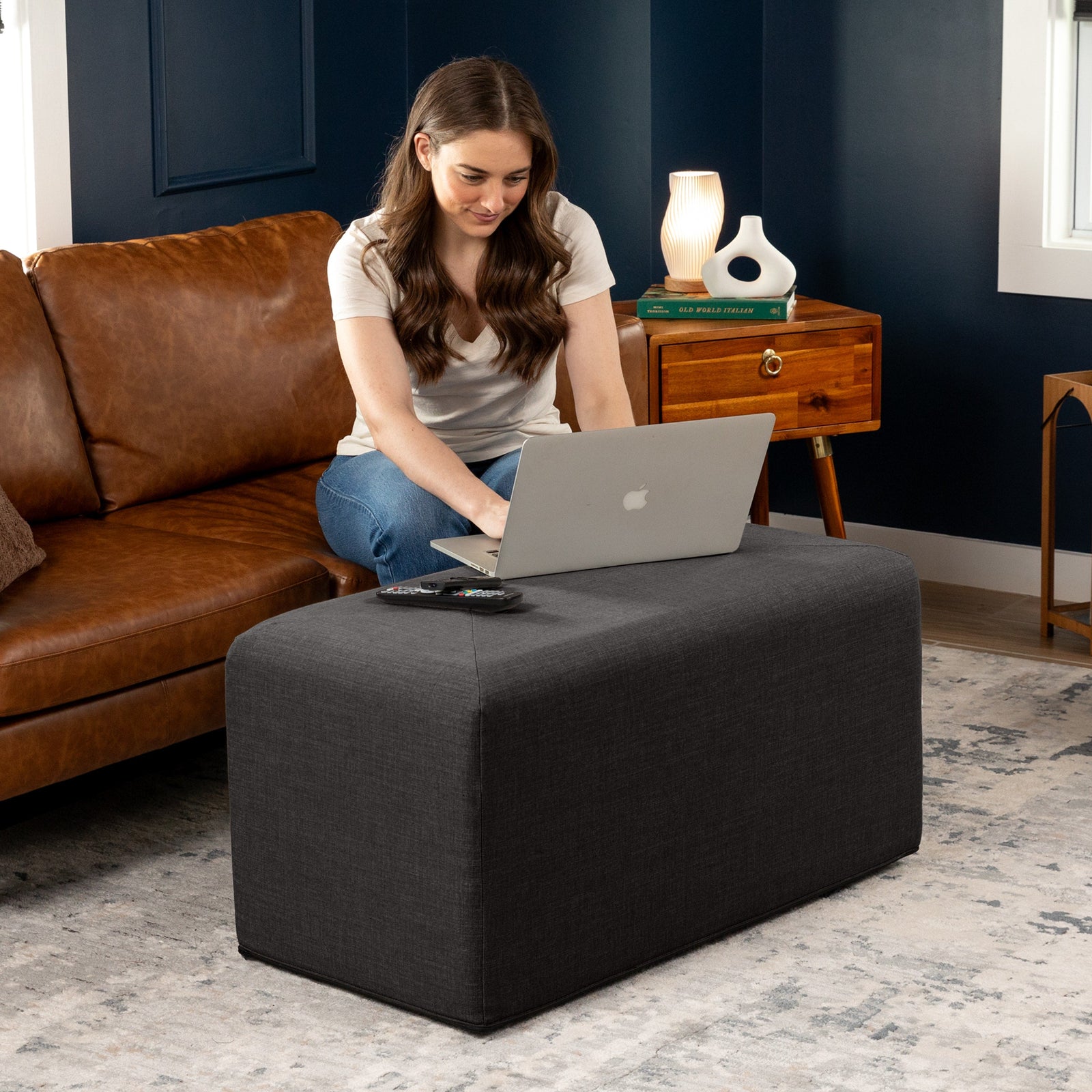 Monroe Large in Ebony FibreGuard Smart Microvelvet