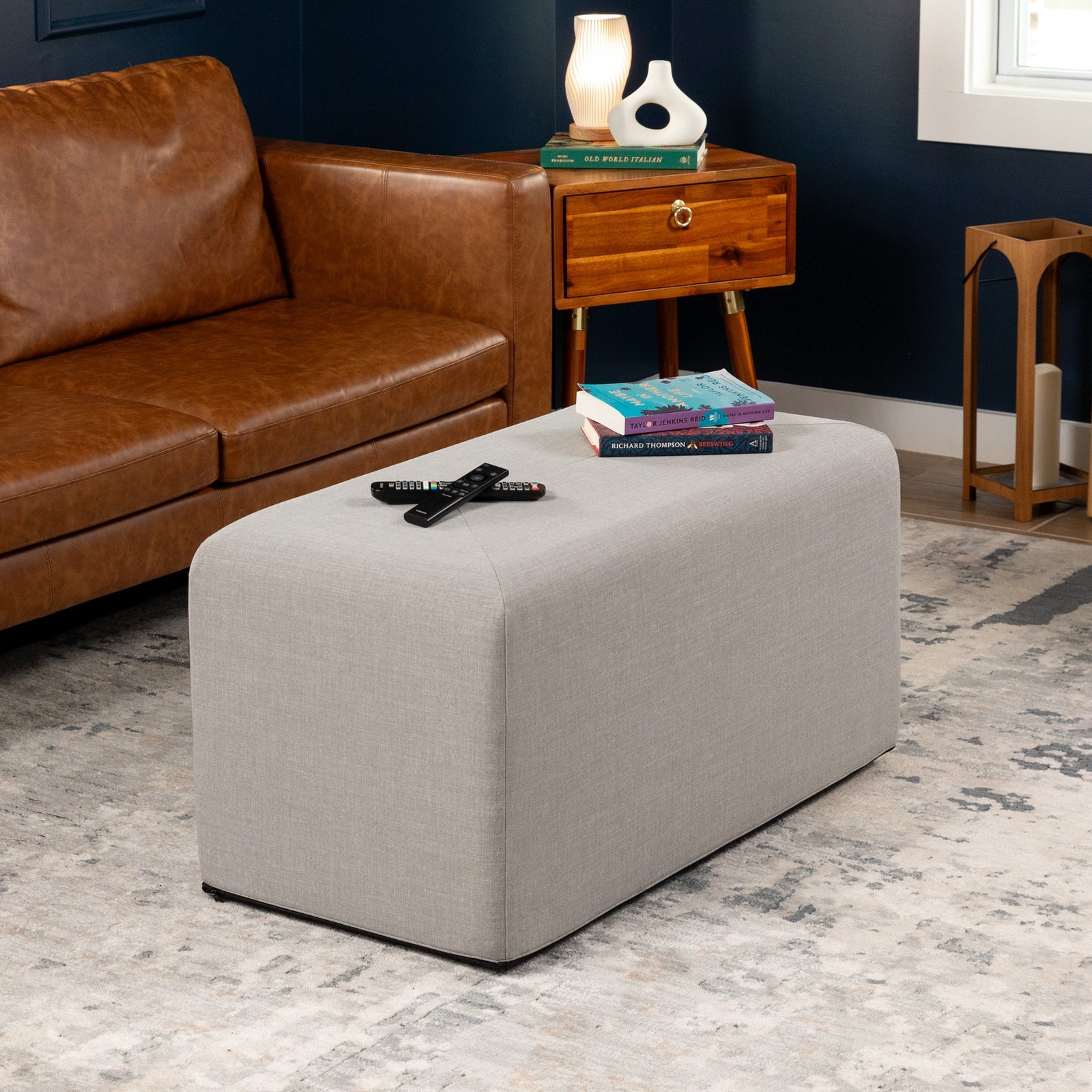 Monroe Large in Shark Gray FibreGuard Smart Microvelvet