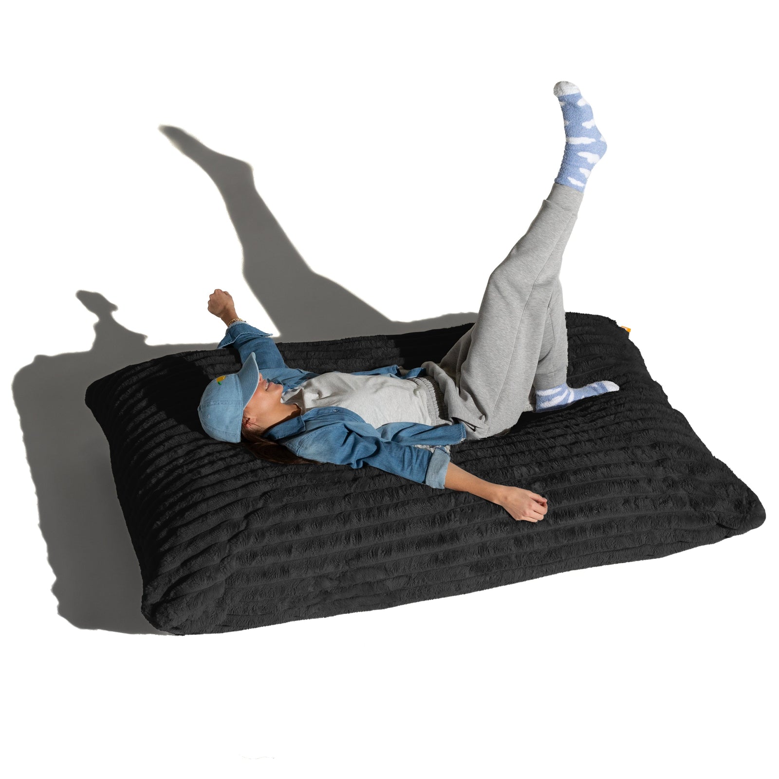 Pillow Saxx 5 in Striped Black Faux Fur