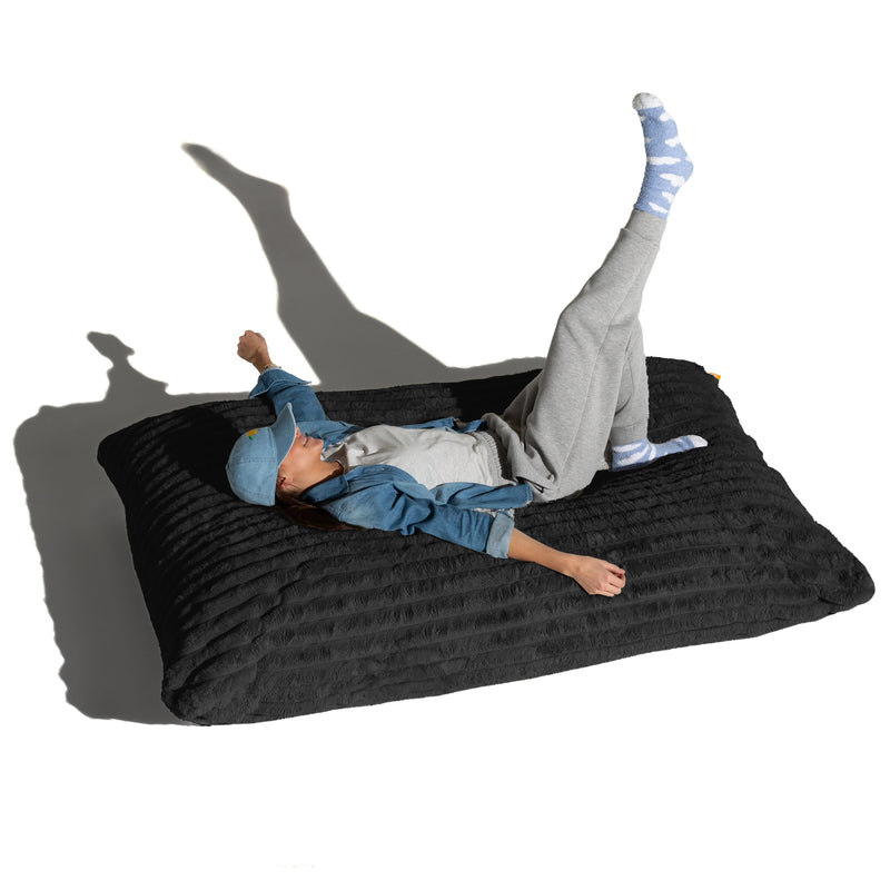 Pillow Saxx 5 in Striped Black Faux Fur