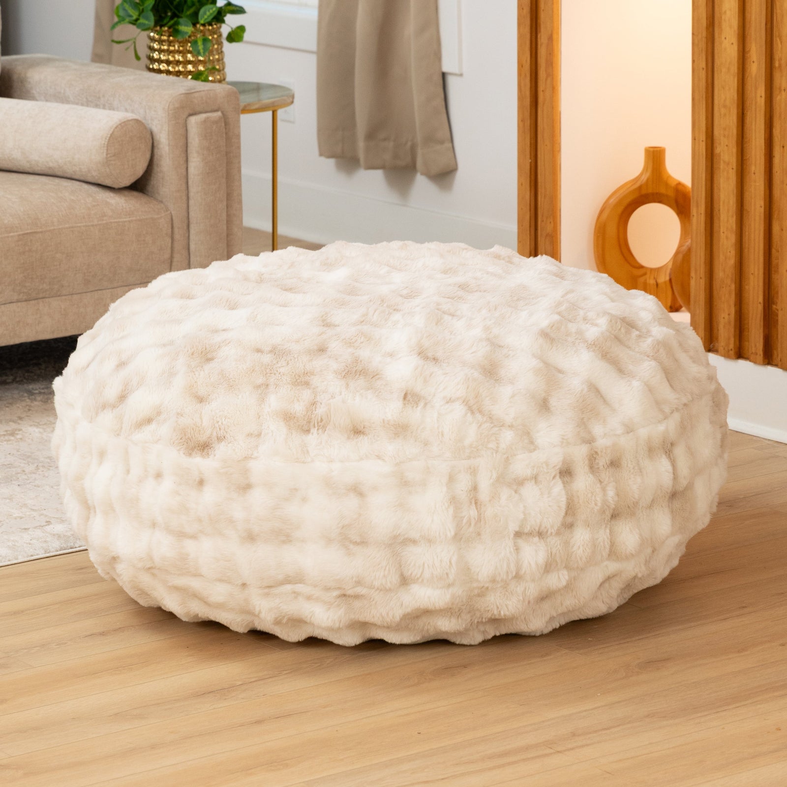 Lil' Cuddler by Raven-Symoné in Phantom Cream Faux Fur