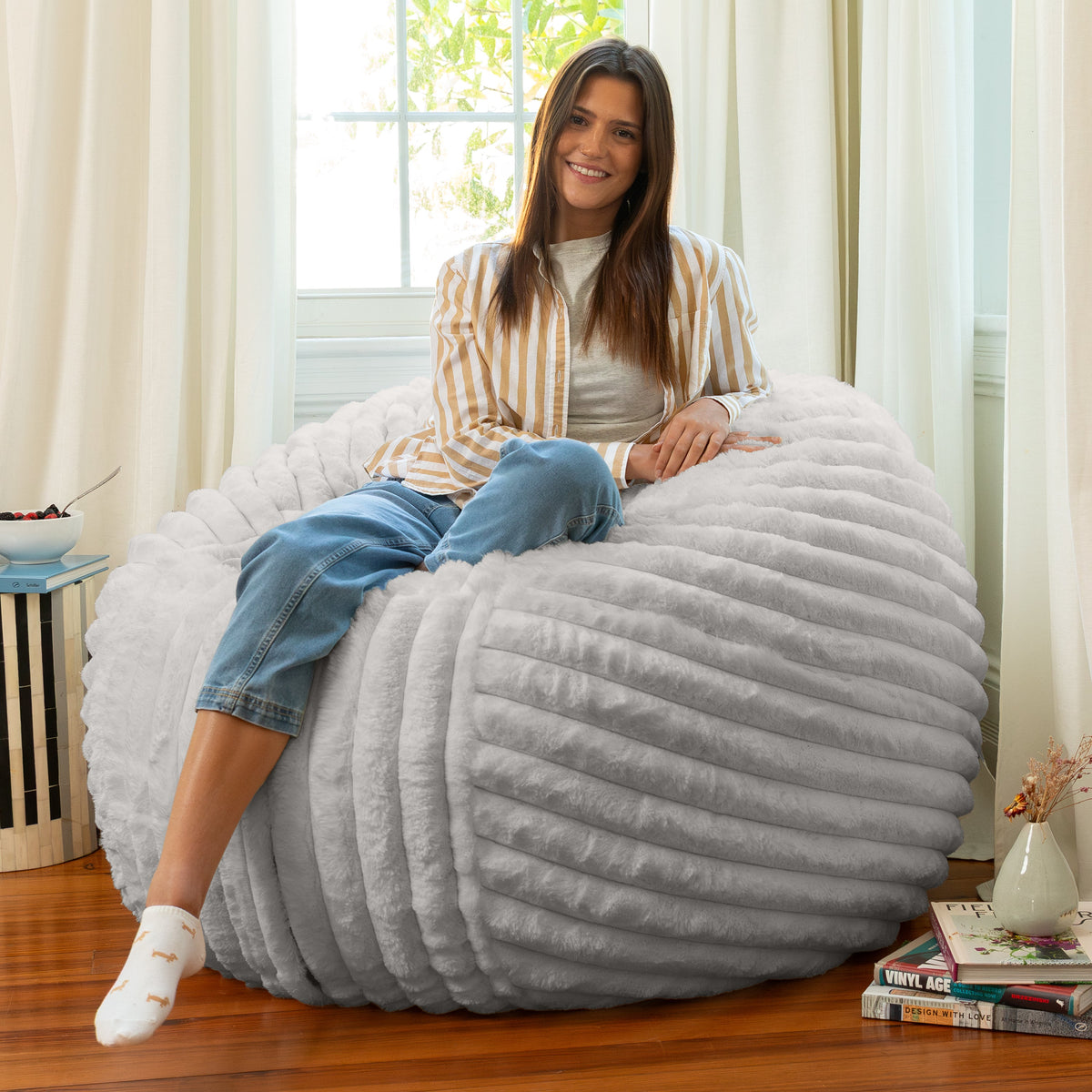 Saxx 4 in Striped Gray Faux Fur