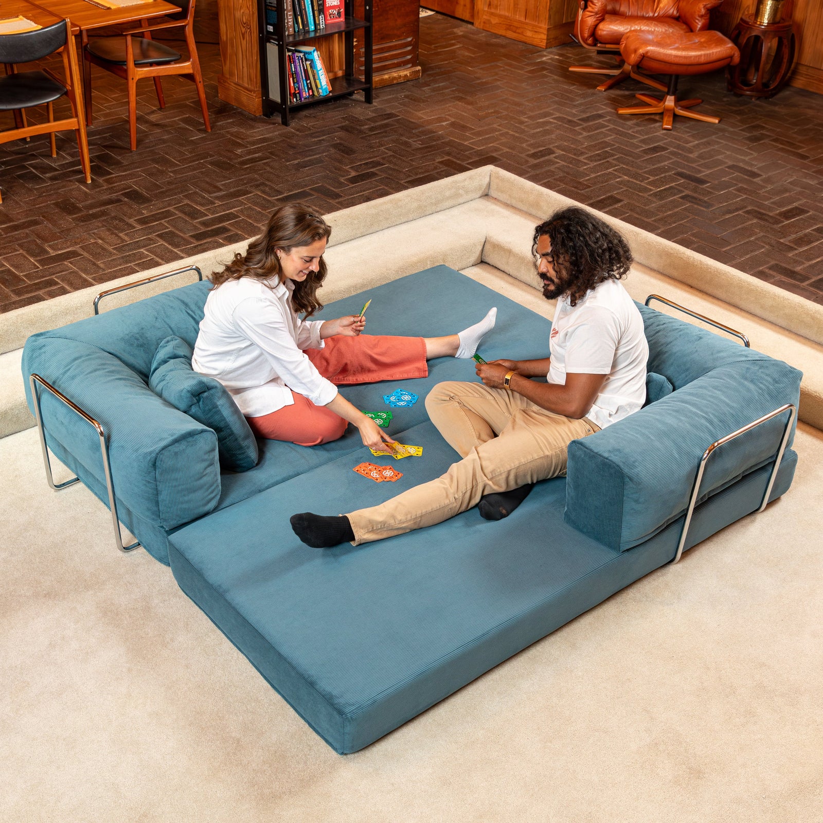 Unsofa® in Aqua FibreGuard Pindrive Microvelvet